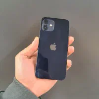 دستگاه آیفون ۱۲ نرمال