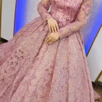 فروش لباس عروس وعقدی