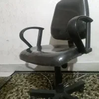 صندلی مدیریتی در حد نو