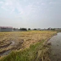 زمین-چسبیده-به-بافت-چسبیده-به-آن-خانه-مسکونی