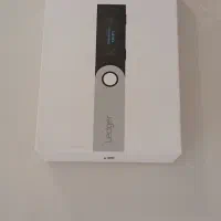 کیف پول لجر نانو اس Ledger Nano S