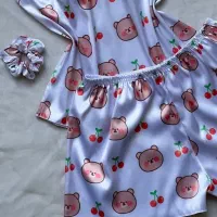 لباس زیر زنانه و مردانه|لباس|شوش, |دیوار