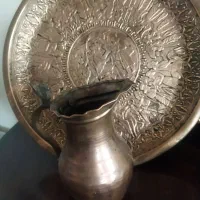 ظروف عتیقه با قدمت بیش از صدسال