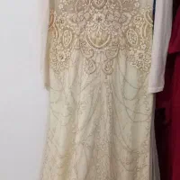 لباس مجلسی|لباس|رباط‌کریم, الارد|دیوار