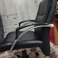 صندلی|میز تحریر و کامپیوتر|نسیم‌شهر, |دیوار