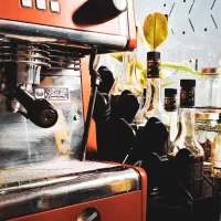 آگهی استخدام|استخدام خدمات فروشگاه و رستوران|تهران, ایرانشهر|دیوار