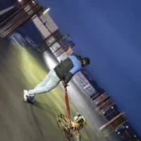 بتن ریزی با ماله پروانه ای و تراز لیزری بروز|خدمات پیشه و مهارت|چالوس, |دیوار