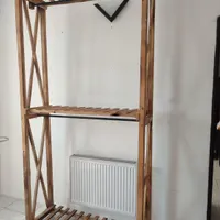 دو عدد رگال چوبی برای لباس کفش و....