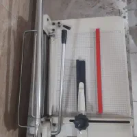 دستگاه برش کاغذ کاتر گیوتین اهرمی ۸۶۸ کتاب A3