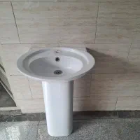 روشویی با پایه
