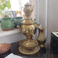 سماور زغالی برنجی قدیمی اما استفاده نشده ۴لیتری