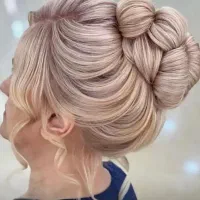 میکاپ و شنیون تخصصی در فردیس