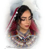 میکاپ یاد بگیر فقط با ۳ونیم میلیون|خدمات آرایشگری و زیبایی|قم, آذر (نکویی)|دیوار