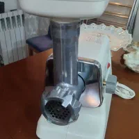 چرخ گوشت نانیوا کاملا نو|خردکن، آسیاب، غذاساز|تهران, هلال احمر|دیوار