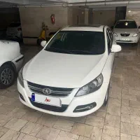 جک j5 سفید مدل ۹۶