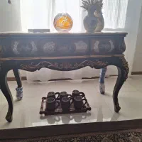 مبلمان درباری با ناهار خوری