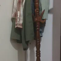 رخت آویز چوبی قدیمی