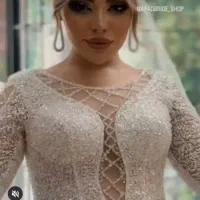 کلیه وسایل مزون لباس عروس به فروش می‌رسد