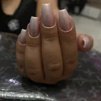 آموزش کاشت ناخن با مدرک