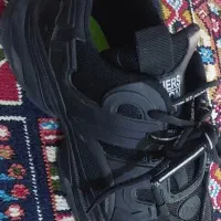 کتونی|کیف، کفش، کمربند|اراک, |دیوار