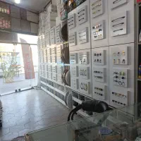 نیازمنده فروشنده با روابط بالا در یراق آلات کابینت