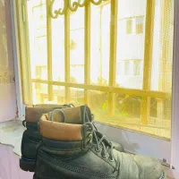 کفش کوهنوردیCAT اصلی و کفش چرم اصلی (تبریز)