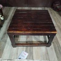 کرسی چوبی