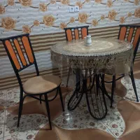 میز ناهار خوری ۳ نفره