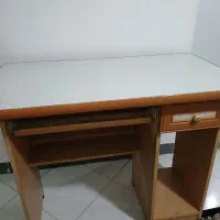 میز تحریر یا کامپیوتر|میز تحریر و کامپیوتر|ماسال, |دیوار