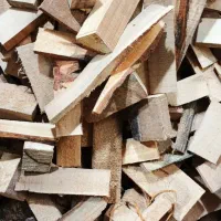 هیزم خرد شده مخصوص کبابی ، پوشال خراطی ، خاک اره|عمده‌فروشی|رشت, دباغیان|دیوار