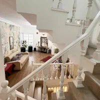 اجاره لوکیشن عکاسی فیلمبرداری تولید محتوا و...|اجارهٔ کوتاهمدت دفتر کار و فضای آموزشی|تهران, استاد معین|دیوار