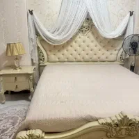 تخت و میز آرایش