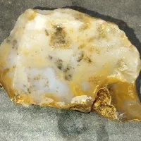 چند تکه عقیق عسلی، سلیمانی ،سیاه،ابی|کلکسیون اشیاء عتیقه|چالدران, |دیوار