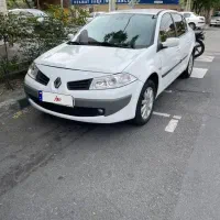 مگان اتومات ۲۰۰۰ مدل ۹۰