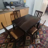 میز نهار خوری چهار نفره