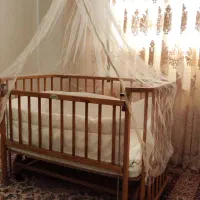تخت نوزادی کاملا سالم و نو متحرک    ابعاد 1.17&76|تخت و صندلی بچه|تهران, نیاوران|دیوار
