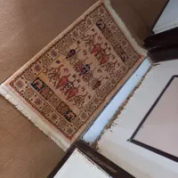 یک قالیچه ۴متری به همراه پادری