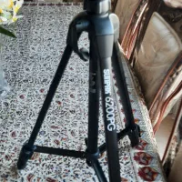 سه پایه دوربین عکاسی و فیلم برداری|دوربین عکاسی و فیلم‌برداری|تهران, هروی|دیوار