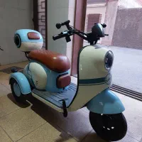 سه چرخه بزرگسال ( اسکوتر)