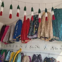 دوخت وتعمیرات کرایه لباس محلی|لباس|مرودشت, کناره|دیوار