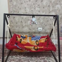 گهواره و کریر نوزاد