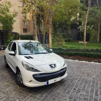 207 دنده 1396 سفید یه لکه رنگ|خودرو سواری و وانت|فردیس, منظریه|دیوار