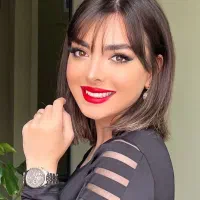 میکاپ vip و شنیون فقط 1200