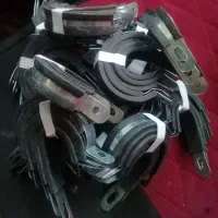 بست گالوانیزه عایقدار سایز ۲۸ یک بسته ۱۰۰ تایی|مصالح و تجهیزات ساختمان|باقرشهر, |دیوار