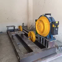 شاگرد آسانسوری