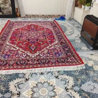 دو عدد فرش دست بافت قیمت وقت ۱۳۰ تومان|فرش|تیکمه داش, |دیوار