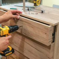 تعمیرات تخت کابینت درب مبل صندلی کشو درمحل پردیس|خدمات پیشه و مهارت|پردیس, |دیوار