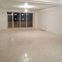 ۲۰۰متربعلاوه۷۰مترحیاط آخر شریعتی جنوبی