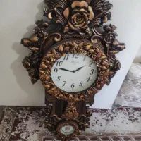 ساعت دیواری سالم