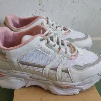 کفش اسپرت نو سایز ۴۰